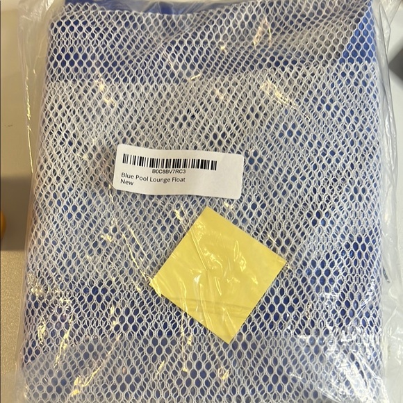 Source Unknown Other - Intex Blue Pool Lounge Float